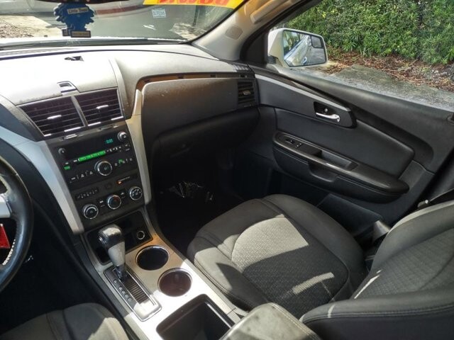 2011 Chevrolet Traverse in Longwood, FL 32750 - 2200011 6