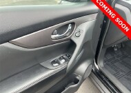 2016 Nissan Rogue in Meriden, CT 06450 - 2201674 12
