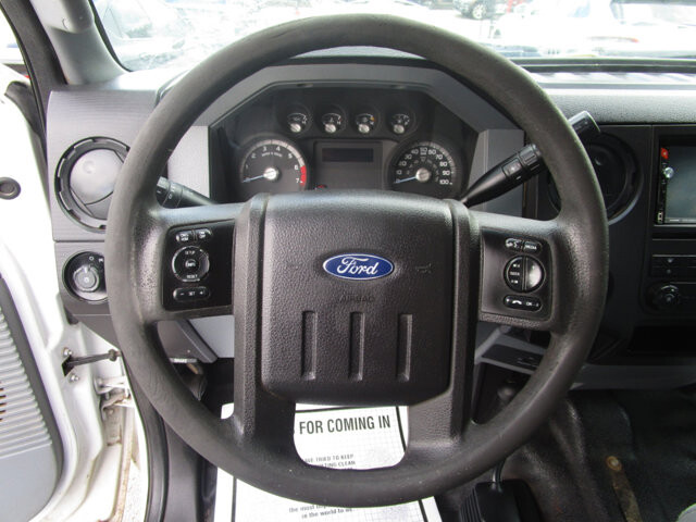 2016 Ford F250 in Tampa, FL 33604-6914 - 2202957 4