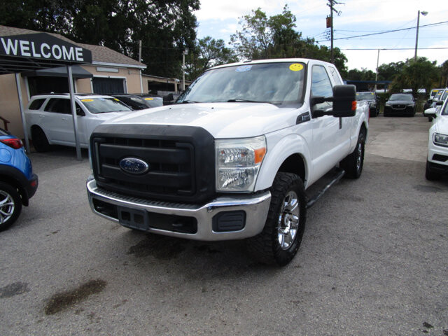 2016 Ford F250 in Tampa, FL 33604-6914 - 2202957 2