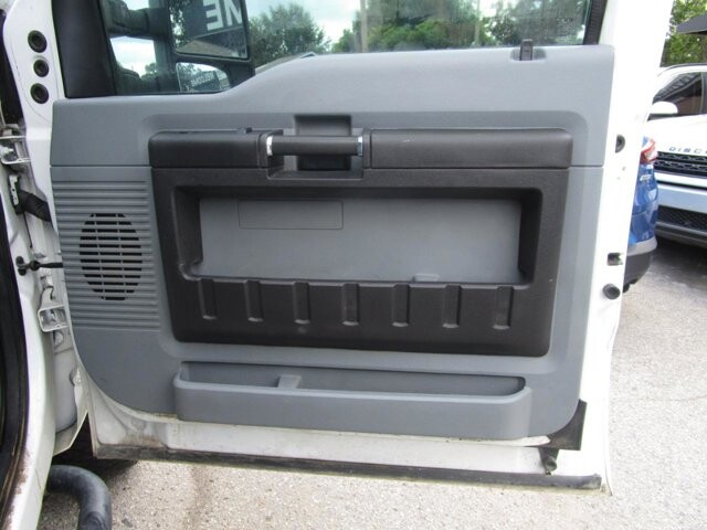 2016 Ford F250 in Tampa, FL 33604-6914 - 2202957 17