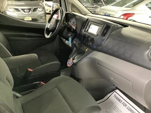 2017 Nissan NV200 in Chicago, IL 60659 - 2202989 22