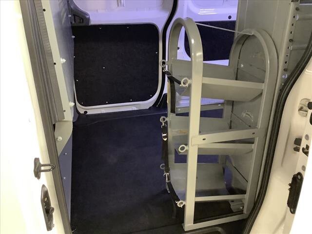 2017 Nissan NV200 in Chicago, IL 60659 - 2202989 17