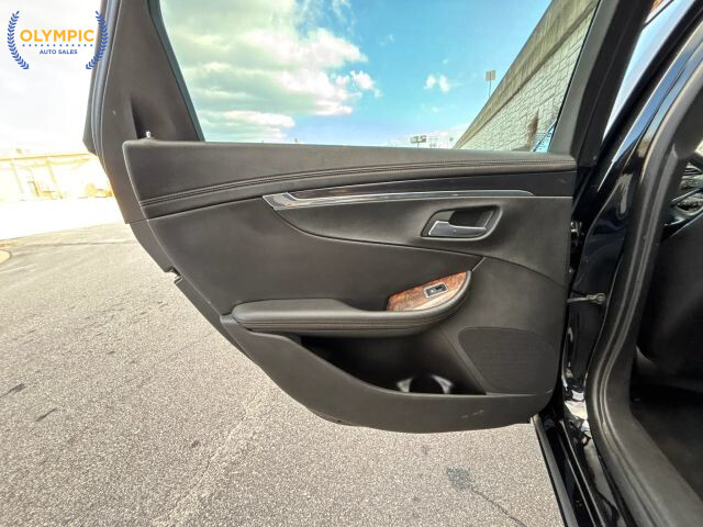 2014 Chevrolet Impala in Decatur, GA 30032 - 2204542 38