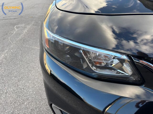 2014 Chevrolet Impala in Decatur, GA 30032 - 2204542 14