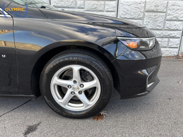 2014 Chevrolet Impala in Decatur, GA 30032 - 2204542 11