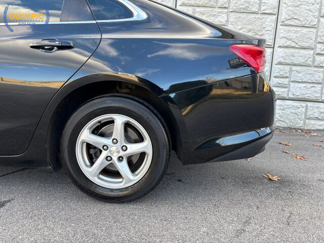 2014 Chevrolet Impala in Decatur, GA 30032 - 2204542 10