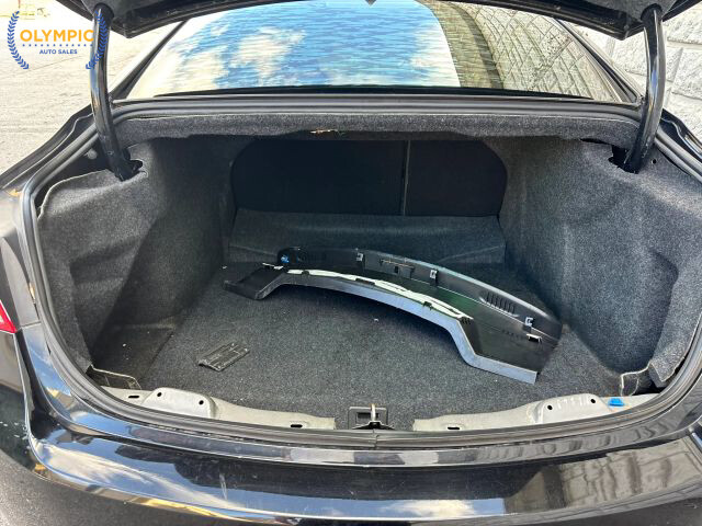 2014 Chevrolet Impala in Decatur, GA 30032 - 2204542 40