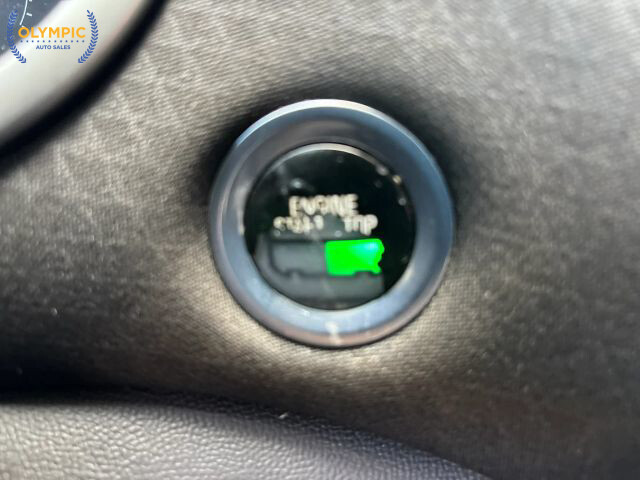 2014 Chevrolet Impala in Decatur, GA 30032 - 2204542 29