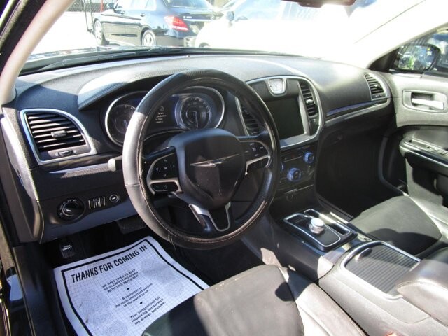 2016 Chrysler 300 in Tampa, FL 33604-6914 - 2205320 12