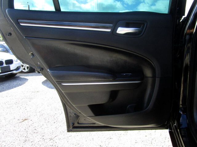 2016 Chrysler 300 in Tampa, FL 33604-6914 - 2205320 74