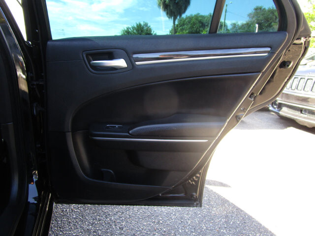 2016 Chrysler 300 in Tampa, FL 33604-6914 - 2205320 48