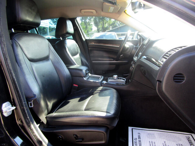 2016 Chrysler 300 in Tampa, FL 33604-6914 - 2205320 66