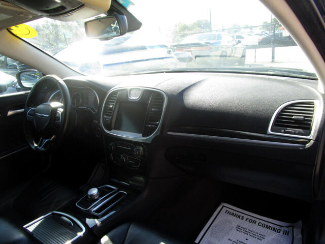 2016 Chrysler 300 in Tampa, FL 33604-6914 - 2205320 70
