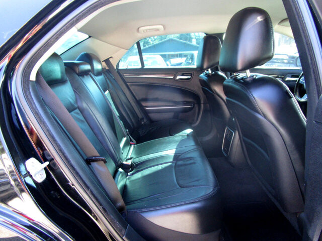 2016 Chrysler 300 in Tampa, FL 33604-6914 - 2205320 9