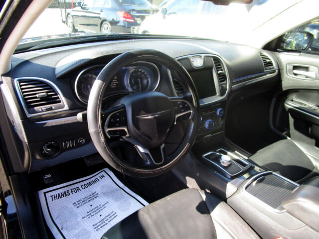 2016 Chrysler 300 in Tampa, FL 33604-6914 - 2205320 12