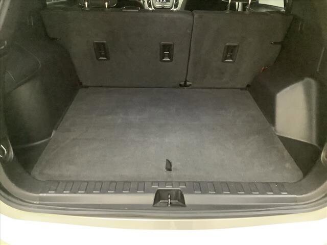 2019 Chevrolet Equinox in Chicago, IL 60659 - 2205323 18