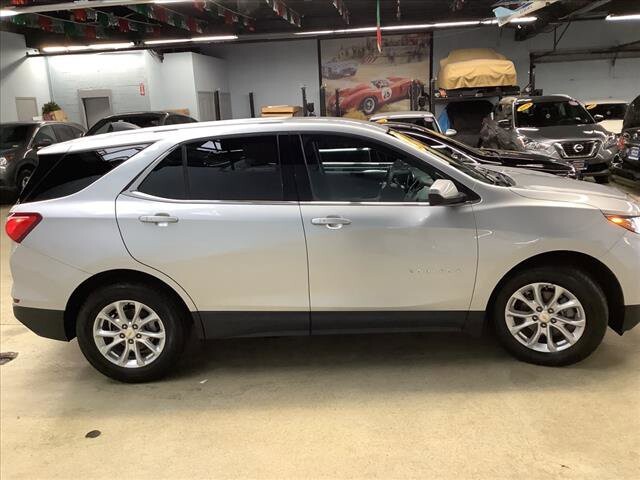 2019 Chevrolet Equinox in Chicago, IL 60659 - 2205323 6