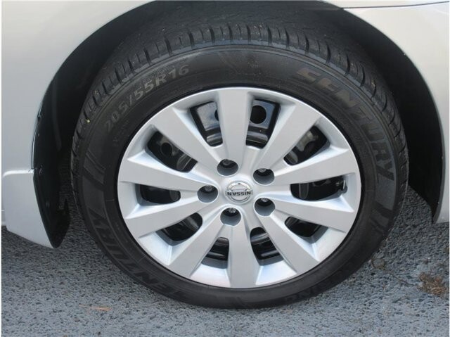 2016 Nissan Sentra in Charlotte, NC 28212 - 2205573 26