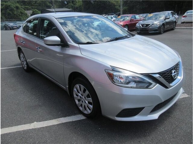 2016 Nissan Sentra in Charlotte, NC 28212 - 2205573 7
