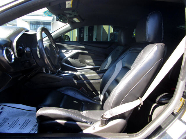 2016 Chevrolet Camaro in Tampa, FL 33604-6914 - 2205959 37