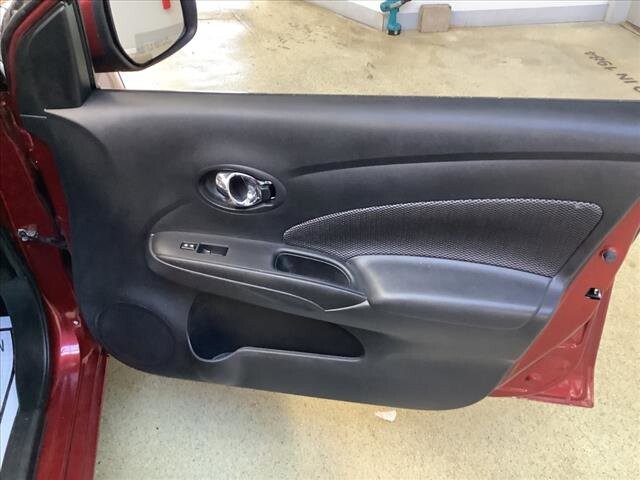 2018 Nissan Versa in Chicago, IL 60659 - 2205962 20