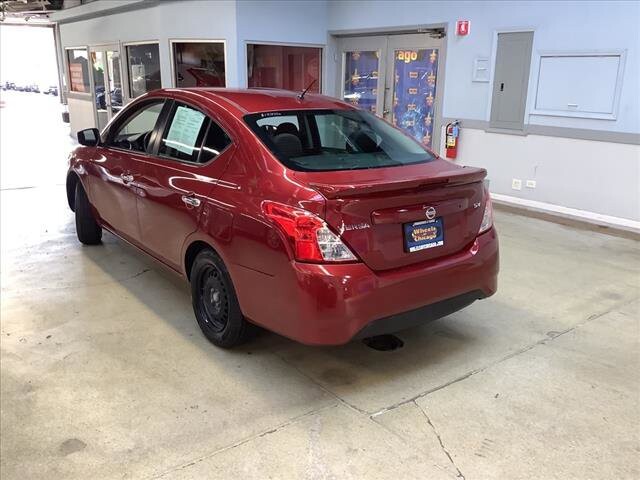 2018 Nissan Versa in Chicago, IL 60659 - 2205962 3