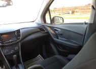 2017 Chevrolet Trax in Waukesha, WI 53186 - 2208836 11