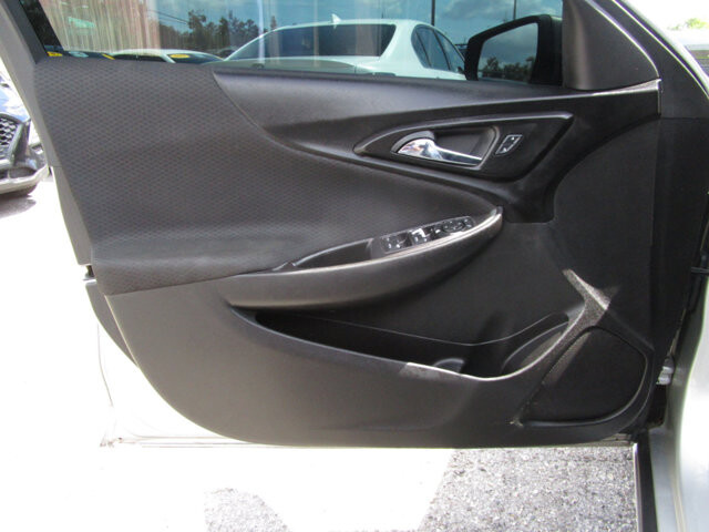 2016 Chevrolet Malibu in Tampa, FL 33604-6914 - 2210623 16