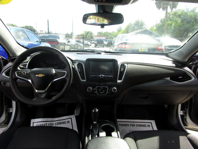 2016 Chevrolet Malibu in Tampa, FL 33604-6914 - 2210623 32