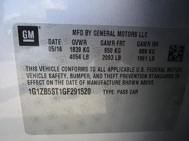 2016 Chevrolet Malibu in Tampa, FL 33604-6914 - 2210623 29