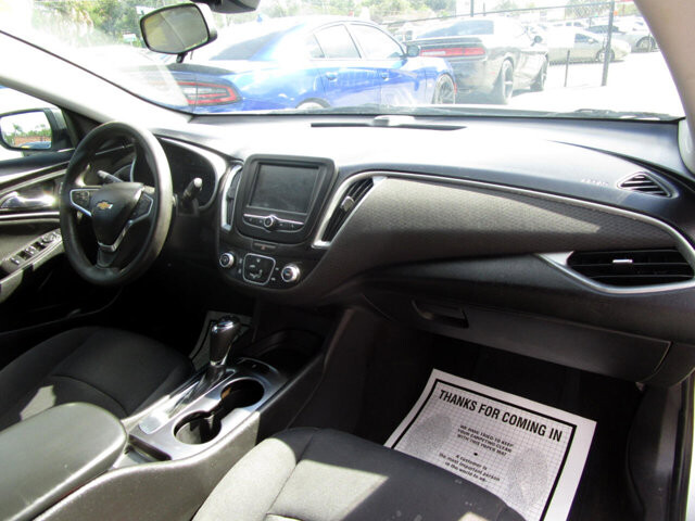 2016 Chevrolet Malibu in Tampa, FL 33604-6914 - 2210623 40