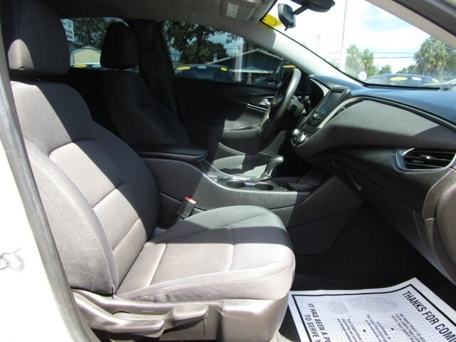 2016 Chevrolet Malibu in Tampa, FL 33604-6914 - 2210623 7