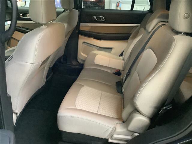 2019 Ford Explorer in Chicago, IL 60659 - 2210954 19