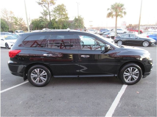 2017 Nissan Pathfinder in Charlotte, NC 28212 - 2211774 42