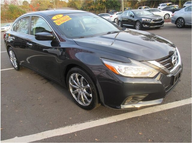 2018 Nissan Altima in Charlotte, NC 28212 - 2212186 34