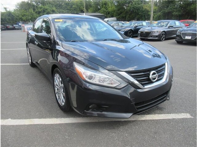 2018 Nissan Altima in Charlotte, NC 28212 - 2212186 7