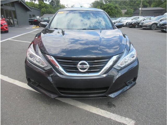 2018 Nissan Altima in Charlotte, NC 28212 - 2212186 8