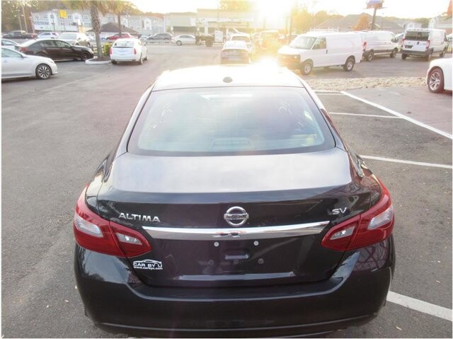 2018 Nissan Altima in Charlotte, NC 28212 - 2212186 31