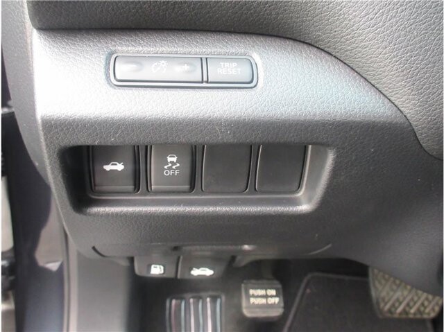 2018 Nissan Altima in Charlotte, NC 28212 - 2212186 17