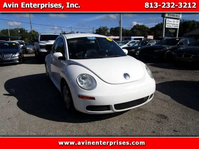 2010 Volkswagen Beetle in Tampa, FL 33604-6914 - 2215998 26