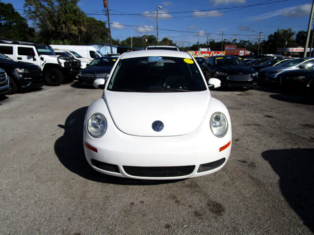2010 Volkswagen Beetle in Tampa, FL 33604-6914 - 2215998 44
