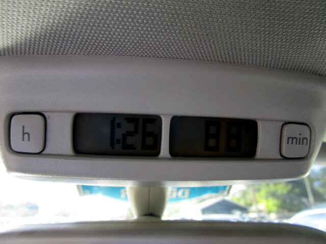 2010 Volkswagen Beetle in Tampa, FL 33604-6914 - 2215998 31