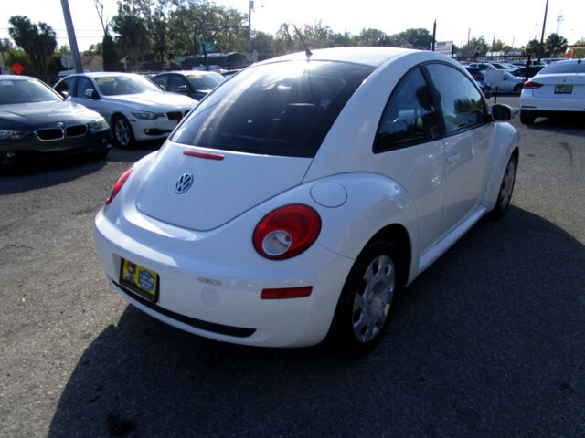 2010 Volkswagen Beetle in Tampa, FL 33604-6914 - 2215998 45