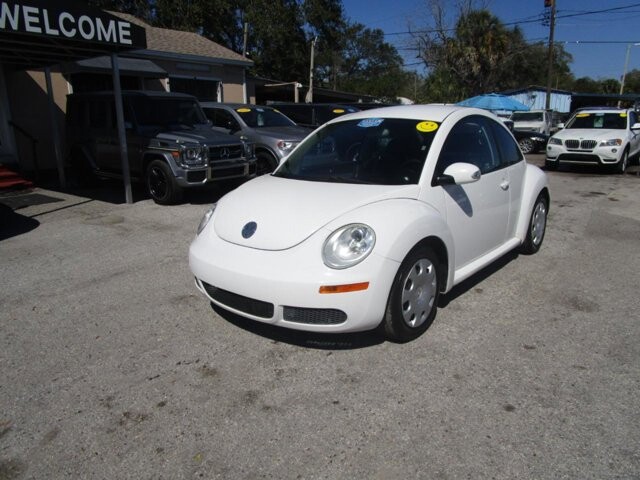 2010 Volkswagen Beetle in Tampa, FL 33604-6914 - 2215998 2