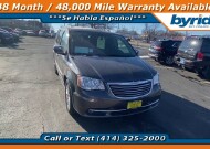 2015 Chrysler Town & Country in Milwaukee, WI 53221 - 2216037 27