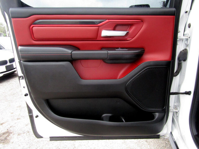 2019 RAM 1500 in Tampa, FL 33604-6914 - 2217972 18