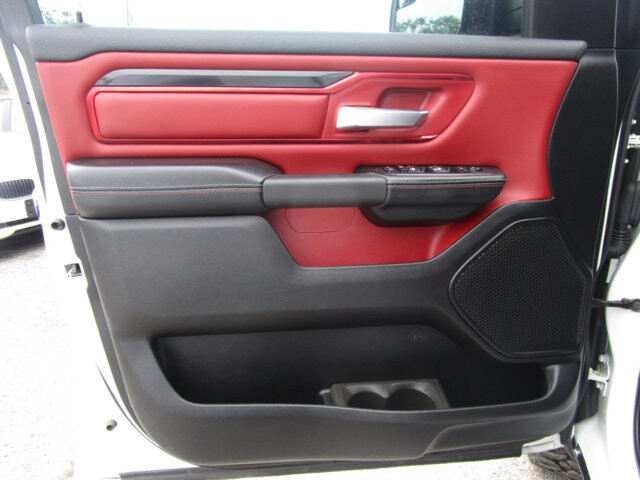 2019 RAM 1500 in Tampa, FL 33604-6914 - 2217972 47