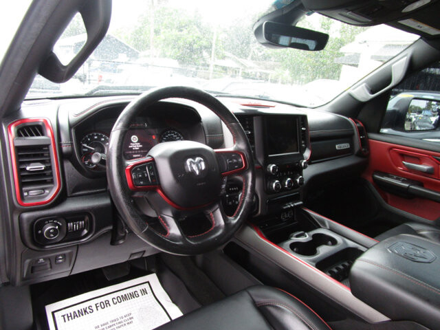 2019 RAM 1500 in Tampa, FL 33604-6914 - 2217972 45