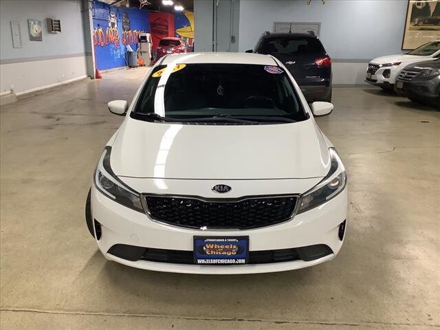2017 Kia Forte in Chicago, IL 60659 - 2218483 8